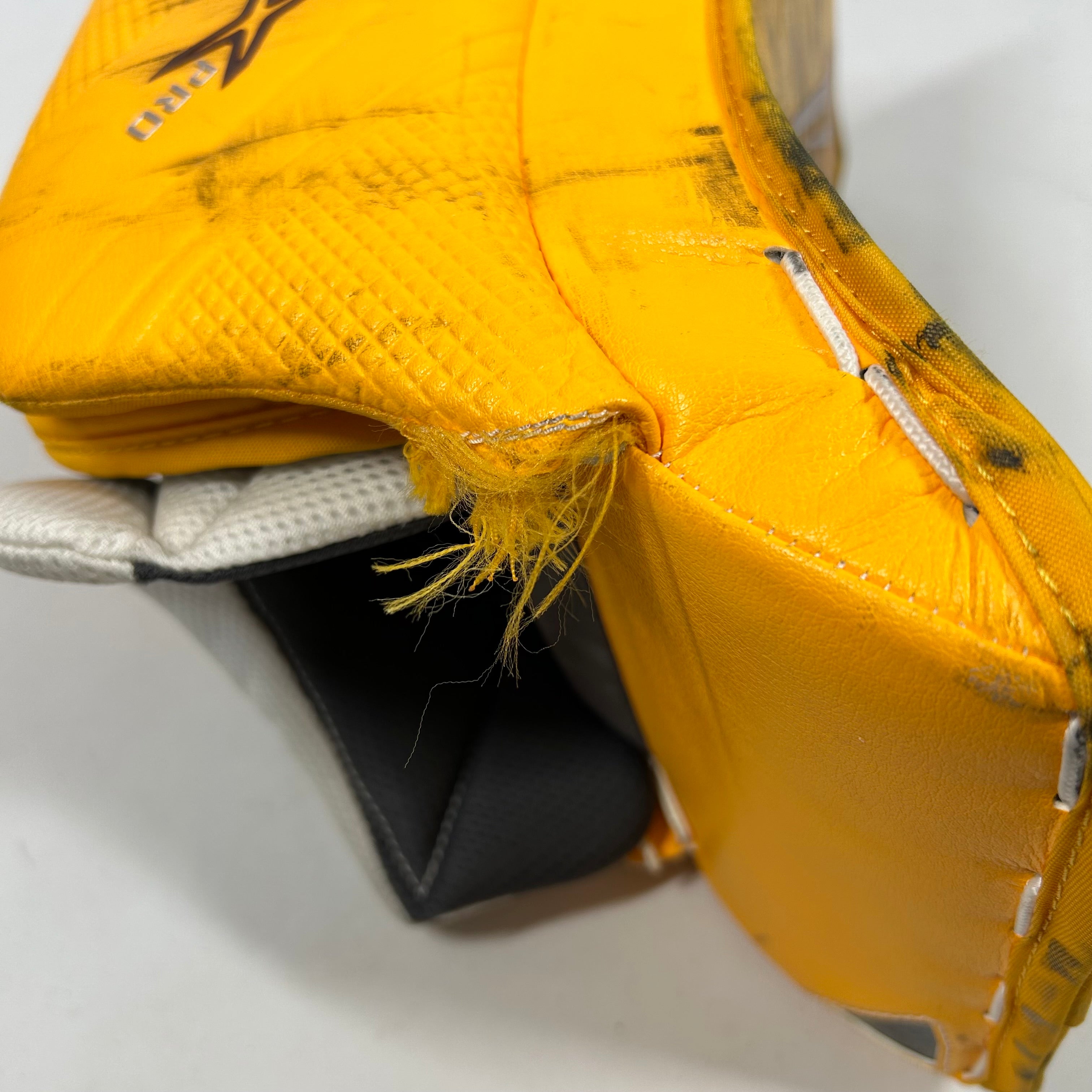 Bauer Vapor 2X Pro - Bloqueur de gardien Pro Stock d'occasion (jaune)